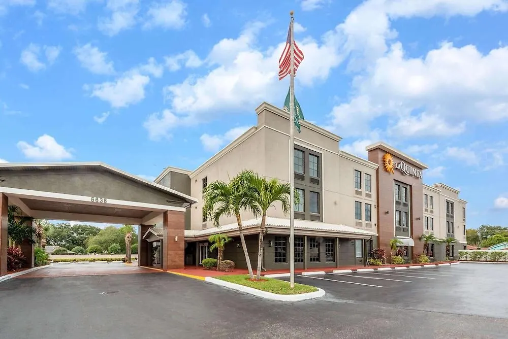 Hotel La Quinta By Wyndham St. Petersburg Northeast *Newly Renovated
