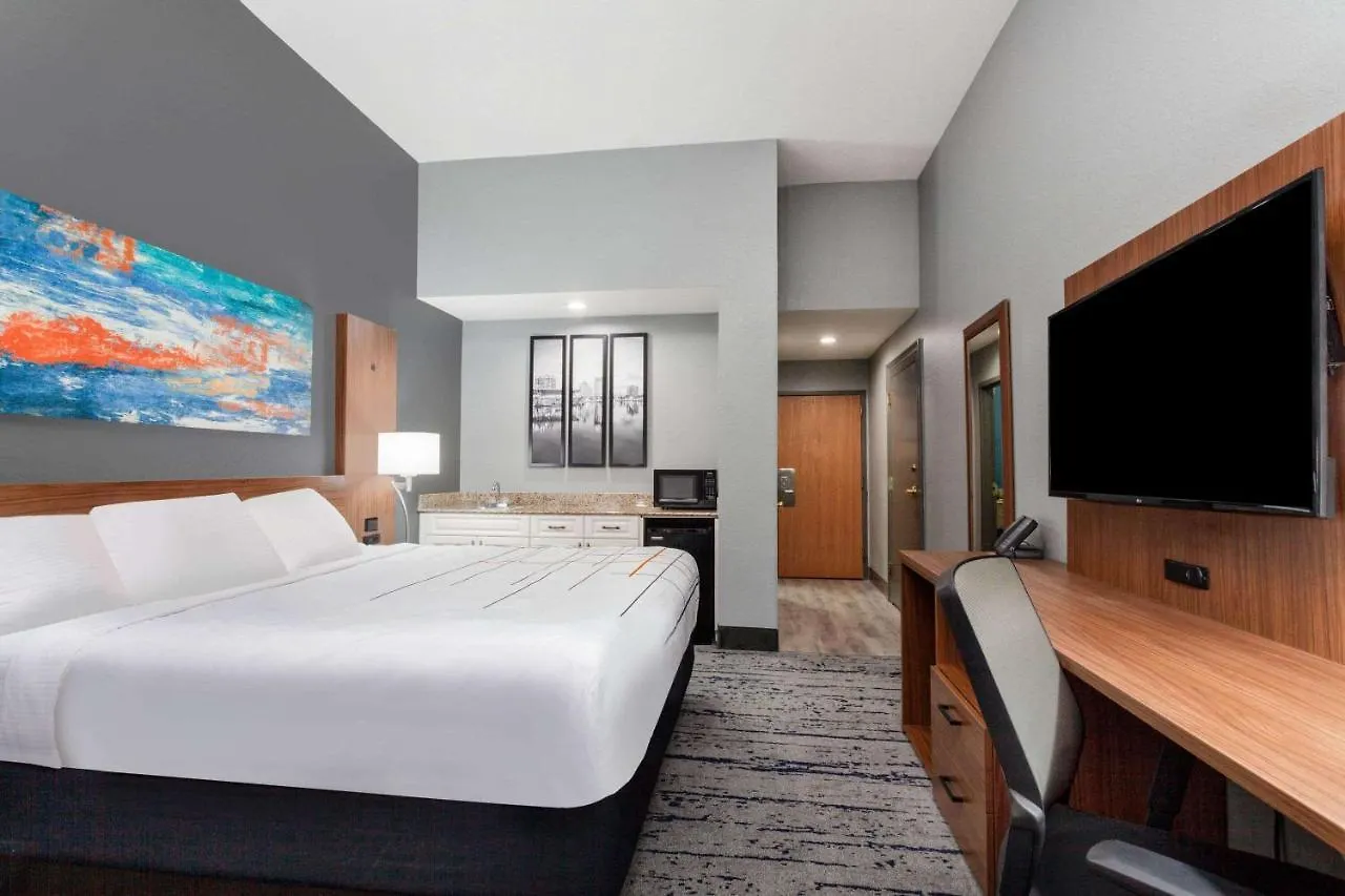 ***  Hotel La Quinta By Wyndham St. Petersburg Northeast *Newly Renovated Estados Unidos